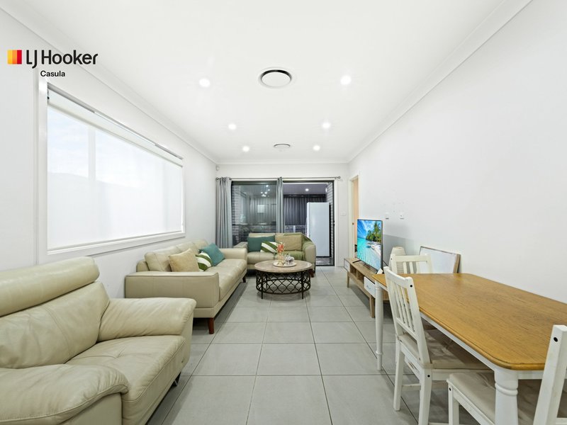 Photo - 20 Landaise Road, Austral NSW 2179 - Image 2