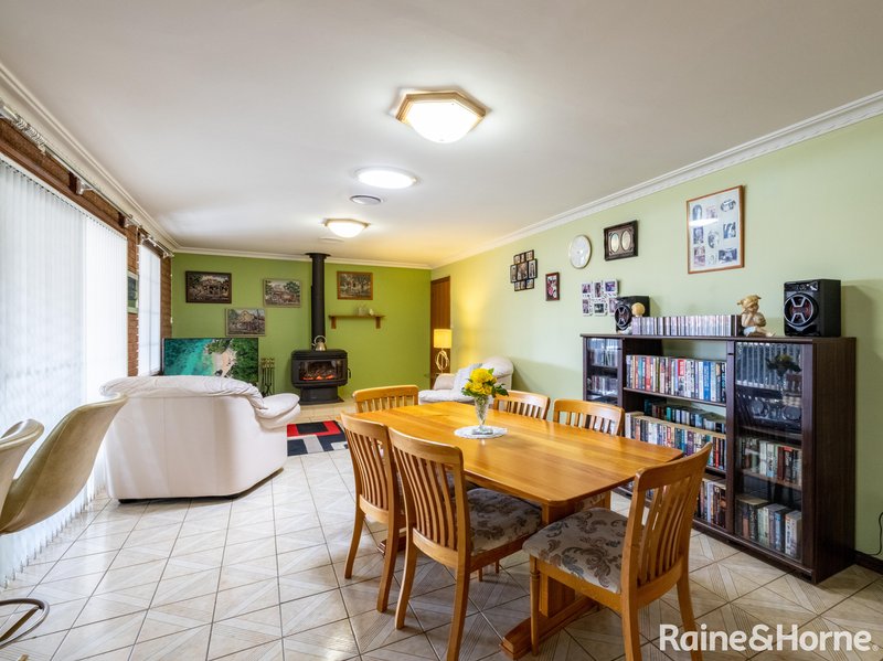 Photo - 20 Landseer Street, Raglan NSW 2795 - Image 4