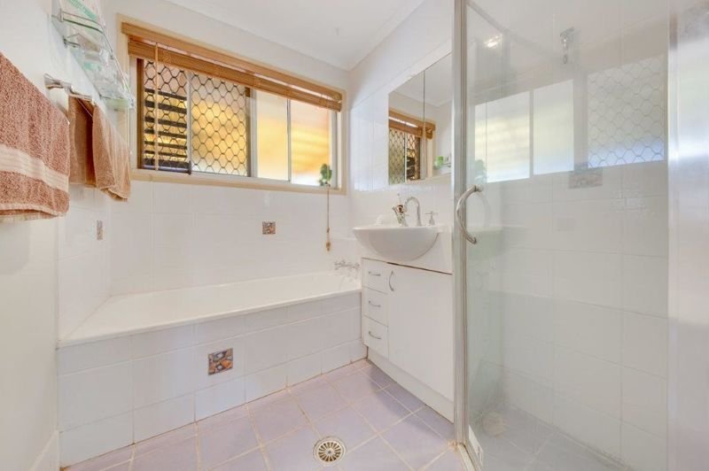 Photo - 20 Langdon Street, Tannum Sands QLD 4680 - Image 9