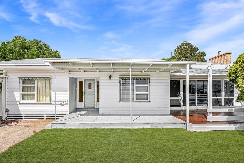 20 Laurel Street, Horsham VIC 3400