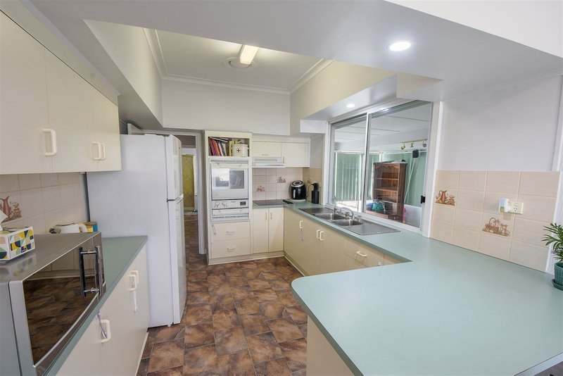 Photo - 20 Laurel Street, Horsham VIC 3400 - Image 3