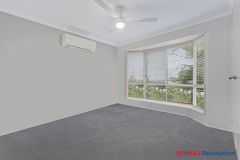 Photo - 20 Lima Street, Holmview QLD 4207 - Image 9