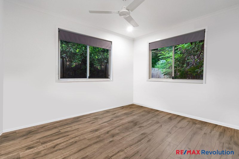 Photo - 20 Lima Street, Holmview QLD 4207 - Image 18