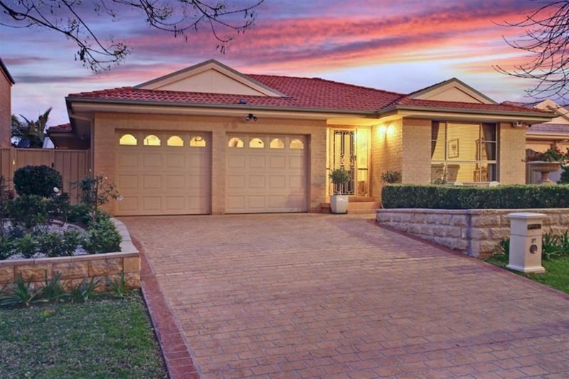 Photo - 20 Lincoln Grove, Harrington Park NSW 2567 - Image 2