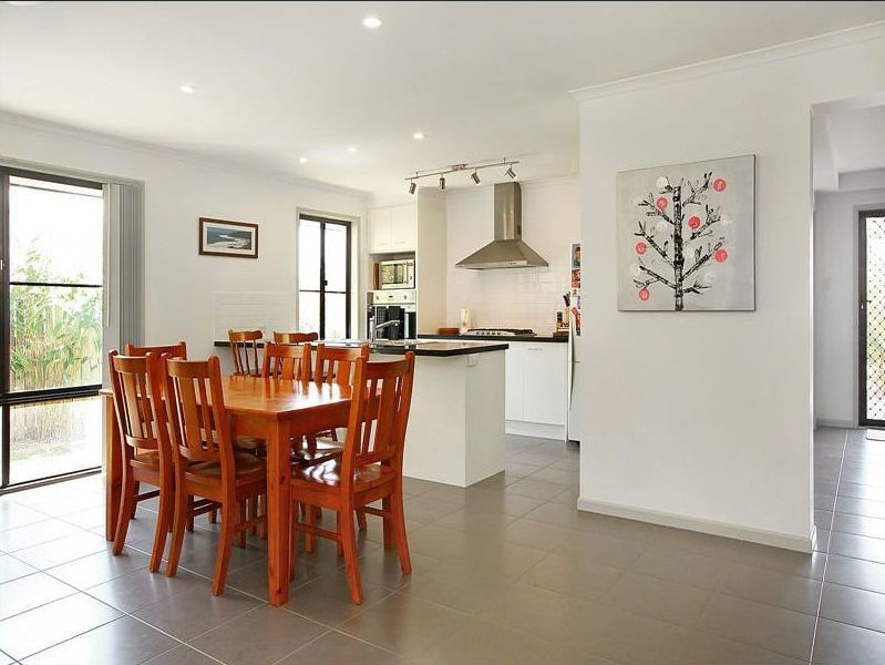 Photo - 20 Lindfield Circuit, Noosaville QLD 4566 - Image 2