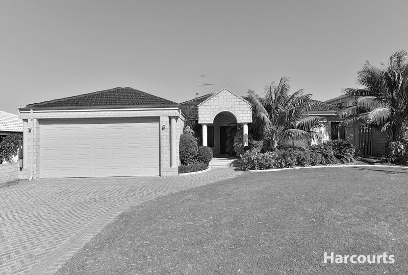 20 Lindley Road, Halls Head WA 6210