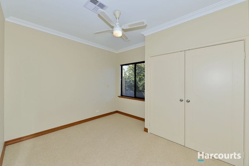 Photo - 20 Lindley Road, Halls Head WA 6210 - Image 17