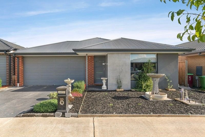 20 Lindwall Drive, Cranbourne West VIC 3977