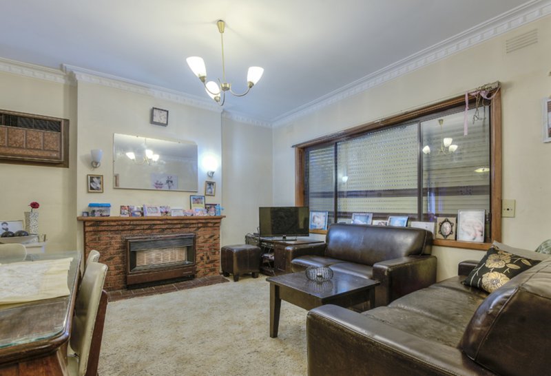 20 Liston Avenue, Reservoir VIC 3073