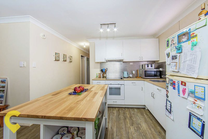 Photo - 20 Livermore Street, Redcliffe QLD 4020 - Image 2