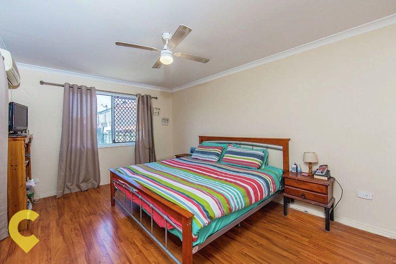 Photo - 20 Livermore Street, Redcliffe QLD 4020 - Image 9