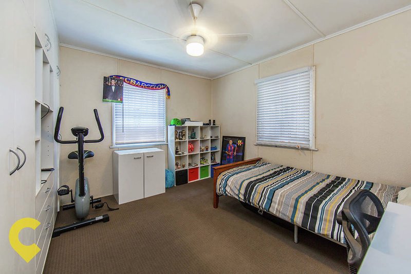 Photo - 20 Livermore Street, Redcliffe QLD 4020 - Image 10