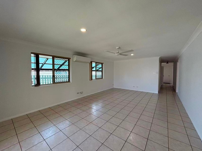 Photo - 20 Liverpool Street, Eight Mile Plains QLD 4113 - Image 3