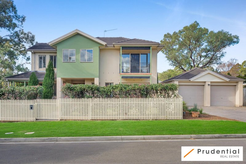 20 Lochview Crescent, Mount Annan NSW 2567