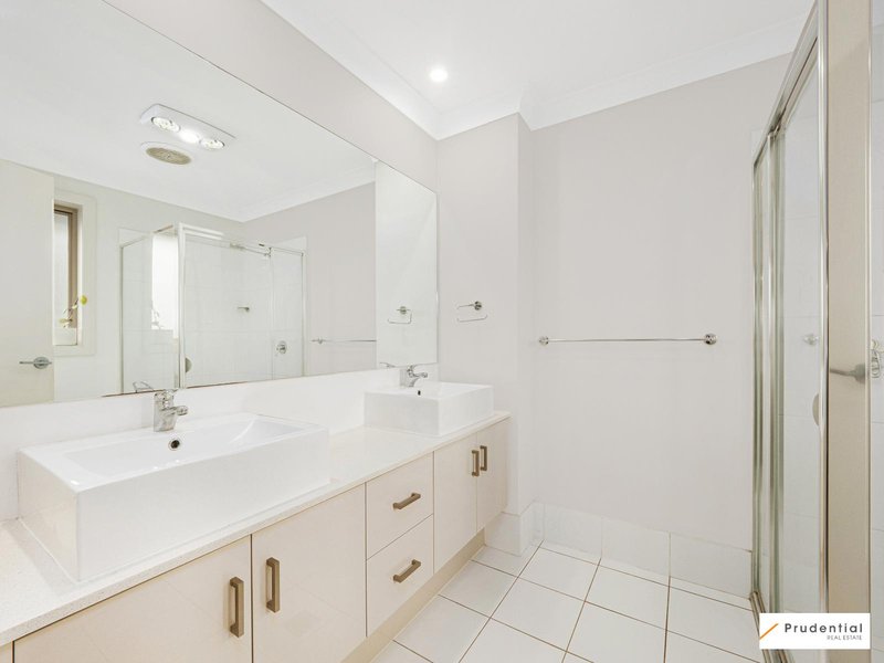 Photo - 20 Lombardi Circuit, Oran Park NSW 2570 - Image 7