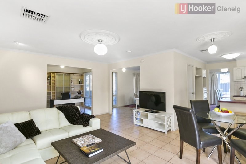 Photo - 20 Lord Howe Avenue, Oakden SA 5086 - Image 4