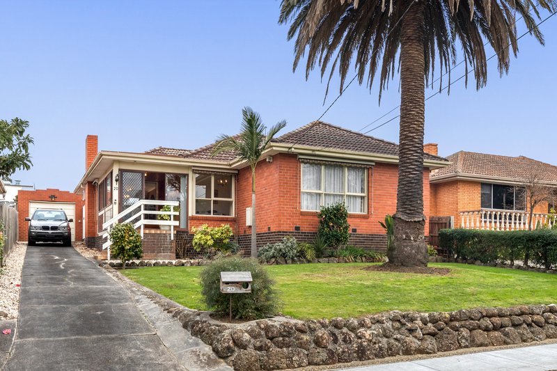 20 Lorraine Drive, Burwood East VIC 3151