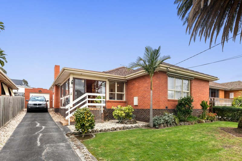 Photo - 20 Lorraine Drive, Burwood East VIC 3151 - Image 2