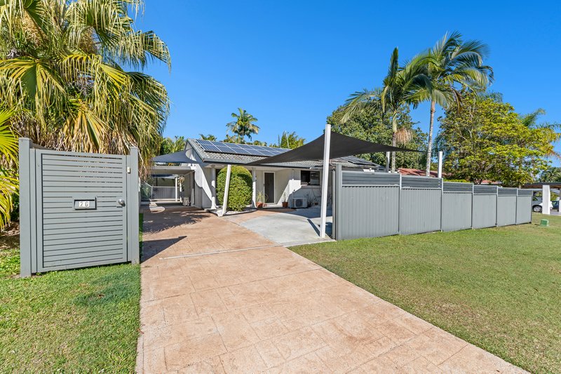 Photo - 20 Lowanna Drive, Ashmore QLD 4214 - Image 1