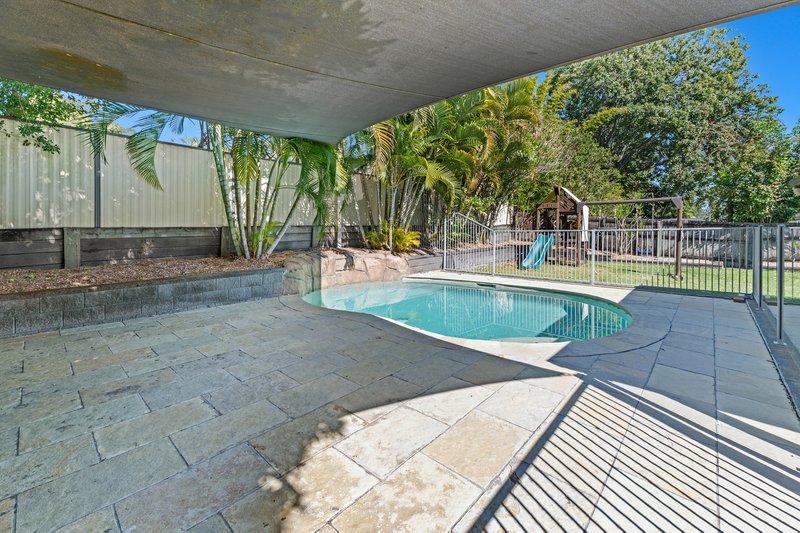 Photo - 20 Lowanna Drive, Ashmore QLD 4214 - Image 9
