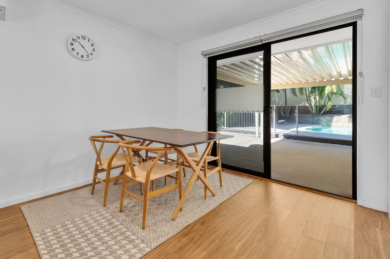 Photo - 20 Lowanna Drive, Ashmore QLD 4214 - Image 11
