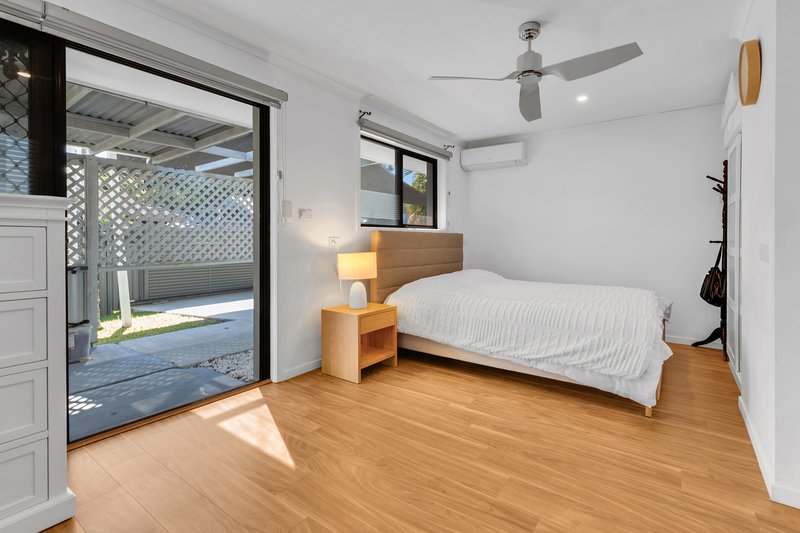 Photo - 20 Lowanna Drive, Ashmore QLD 4214 - Image 12