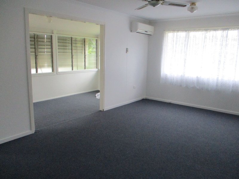 Photo - 20 Lyons Street, South Gladstone QLD 4680 - Image 7