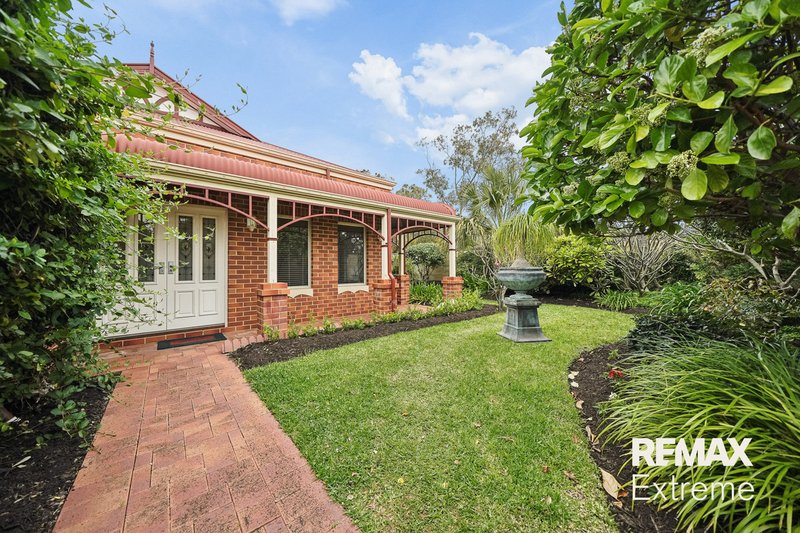 Photo - 20 Lyssos Way, Tapping WA 6065 - Image 1