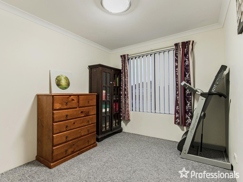 Photo - 20 Lyttleton Street, Rockingham WA 6168 - Image 21