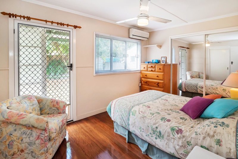 Photo - 20 Mabel Avenue, Southport QLD 4215 - Image 6