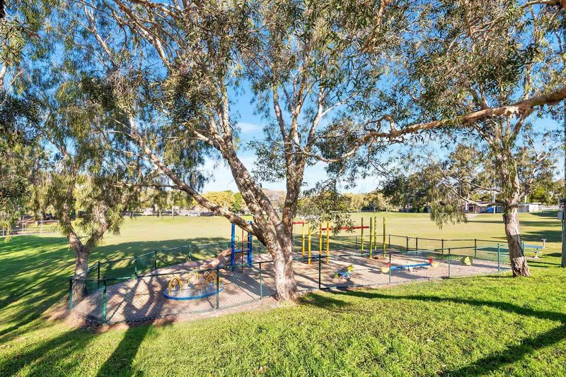 Photo - 20 Mabel Avenue, Southport QLD 4215 - Image 13