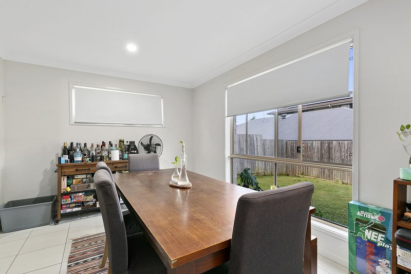 Photo - 20 Mac Street, Bridgeman Downs QLD 4035 - Image 5