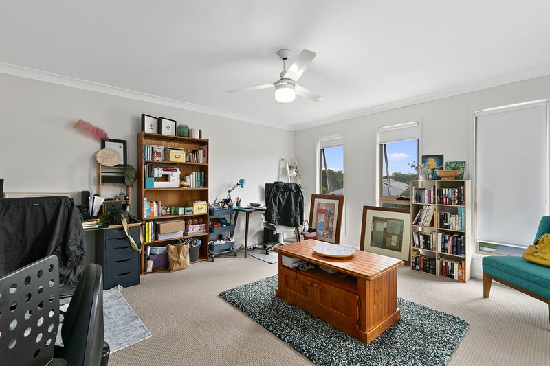 Photo - 20 Mac Street, Bridgeman Downs QLD 4035 - Image 6