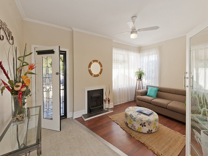 Photo - 20 Mackay Avenue, North Plympton SA 5037 - Image 3