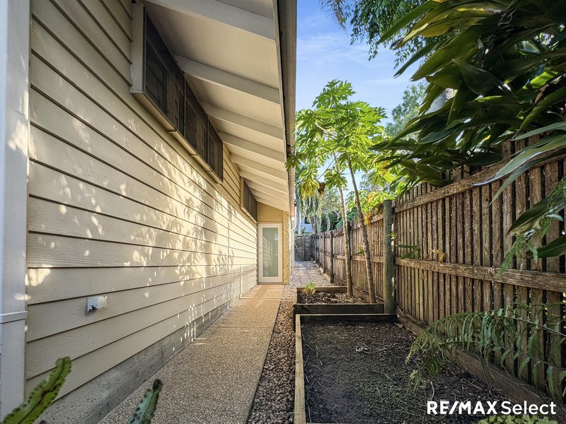 Photo - 20 Mackenzie Street, Eimeo QLD 4740 - Image 12