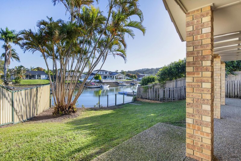 20 Mainsail Street, Currumbin Waters QLD 4223