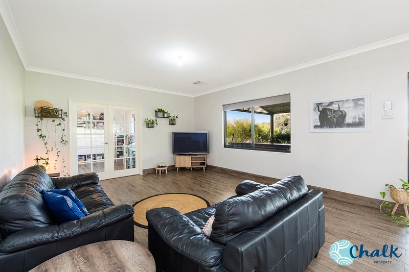 Photo - 20 Maldive Court, Baldivis WA 6171 - Image 11