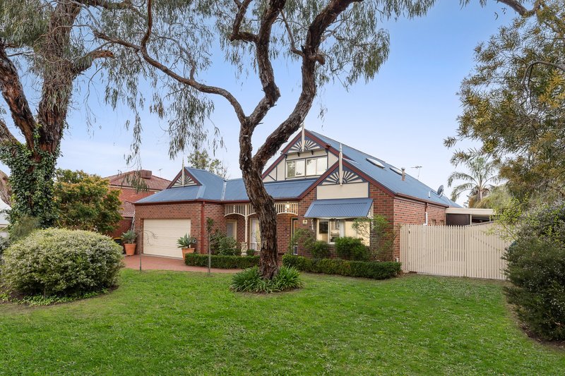 Photo - 20 Manorwoods Drive, Frankston VIC 3199 - Image 1