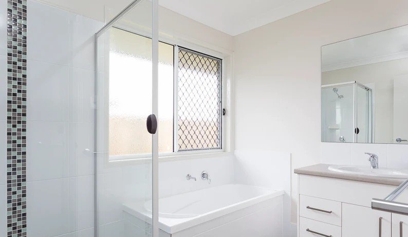 Photo - 20 Maree Place, Redland Bay QLD 4165 - Image 4