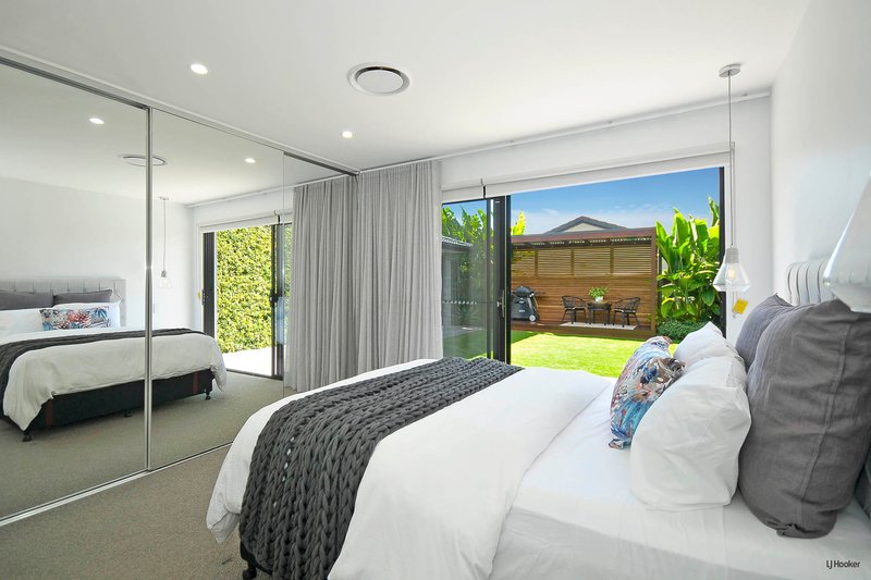 Photo - 20 Mariners Crescent, Banora Point NSW 2486 - Image 15