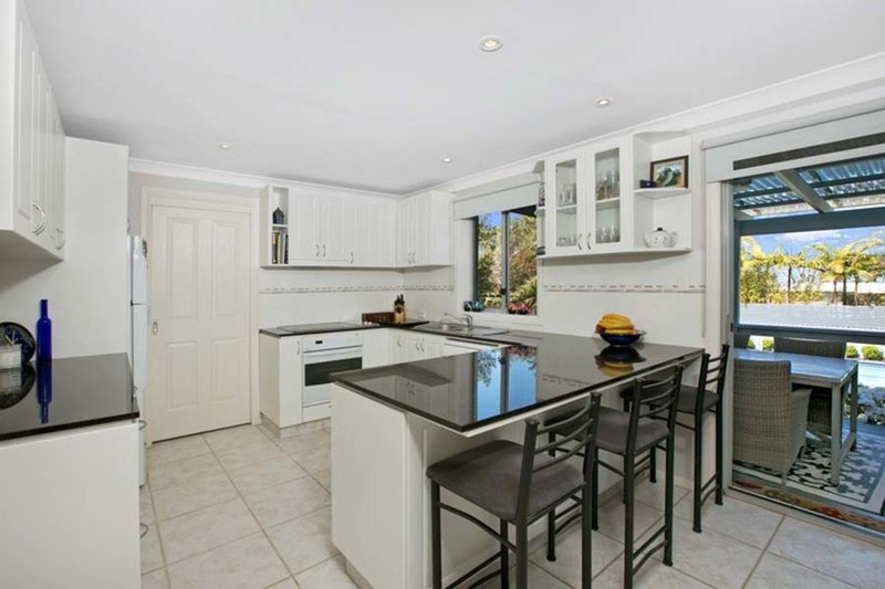 Photo - 20 Mariposa Road, Bilgola NSW 2107 - Image 4