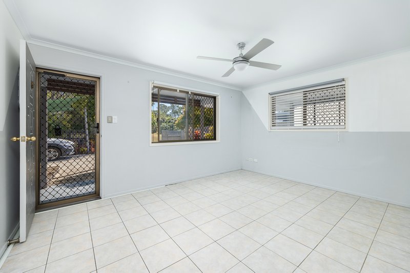 Photo - 20 Marlene Street, Bellmere QLD 4510 - Image 2