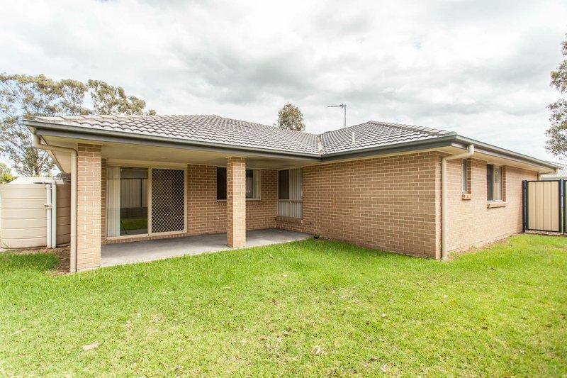 Photo - 20 Marsanne Close, Cessnock NSW 2325 - Image 14