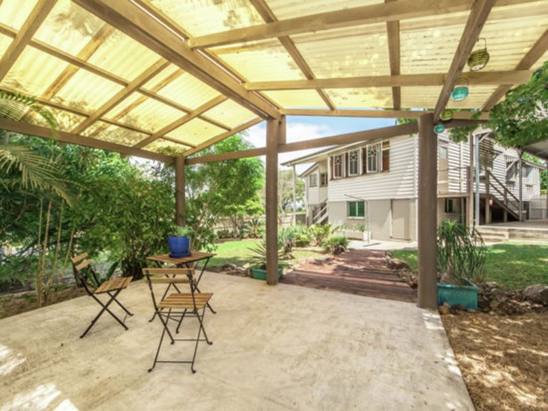 Photo - 20 Marvin Street, Eastern Heights QLD 4305 - Image 5