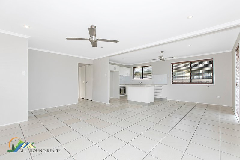 Photo - 20 Matthew Flinders Drive, Caboolture South QLD 4510 - Image 4