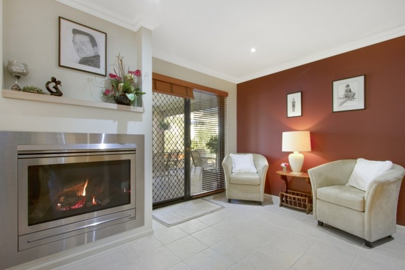 Photo - 20 Mawson Place, Sunshine Bay NSW 2536 - Image 3