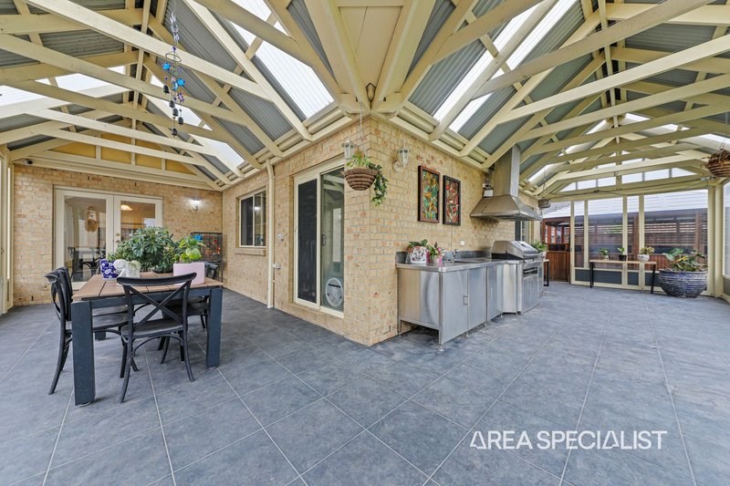 Photo - 20 Mcauley Avenue, Pakenham VIC 3810 - Image 6