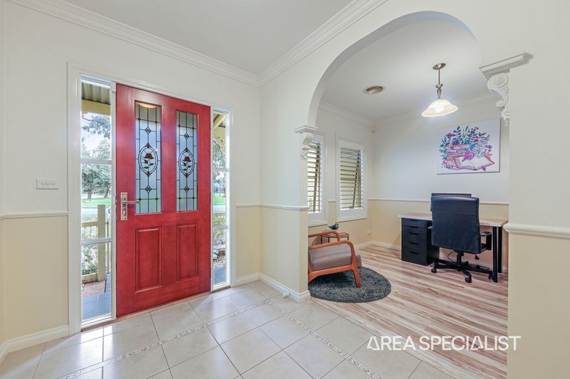 Photo - 20 Mcauley Avenue, Pakenham VIC 3810 - Image 10