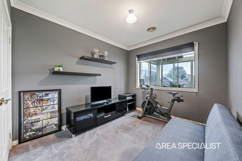 Photo - 20 Mcauley Avenue, Pakenham VIC 3810 - Image 20