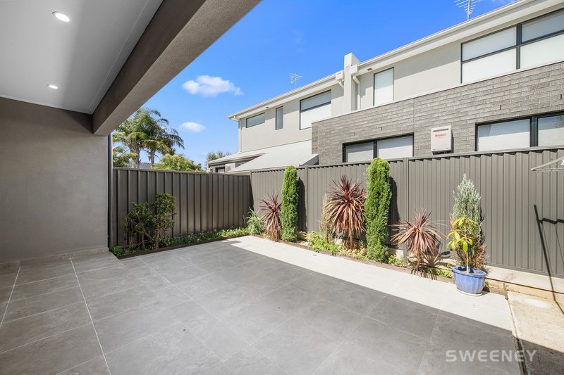 Photo - 20 Mcbain Street, Altona VIC 3018 - Image 13